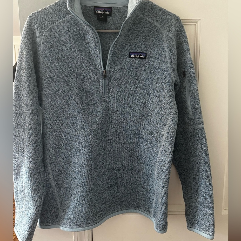 Patagonia Women’s Better Sweater 1/4 Zip. Medium, Light Blue